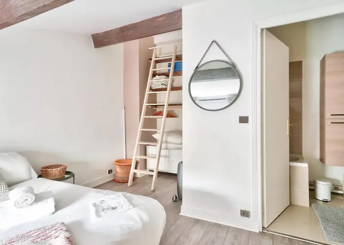 Guestready - Bright In The Heart Of *