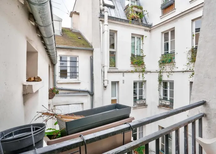 Guestready - Bright In The Heart Of Paris